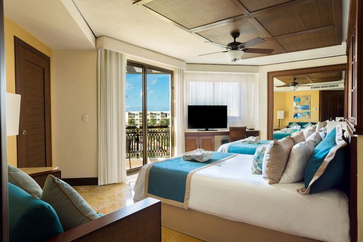 Room 25 of 108