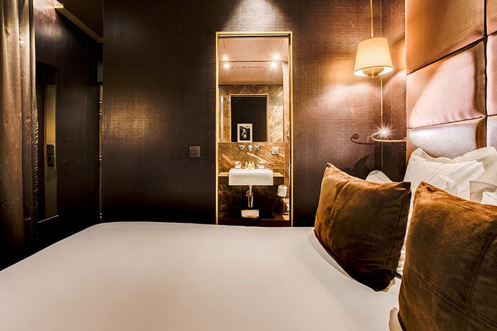 Room 41 of 61