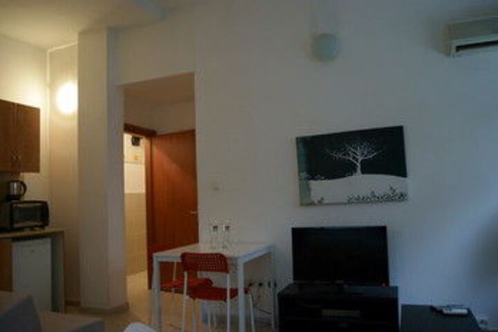 Room 97 of 133
