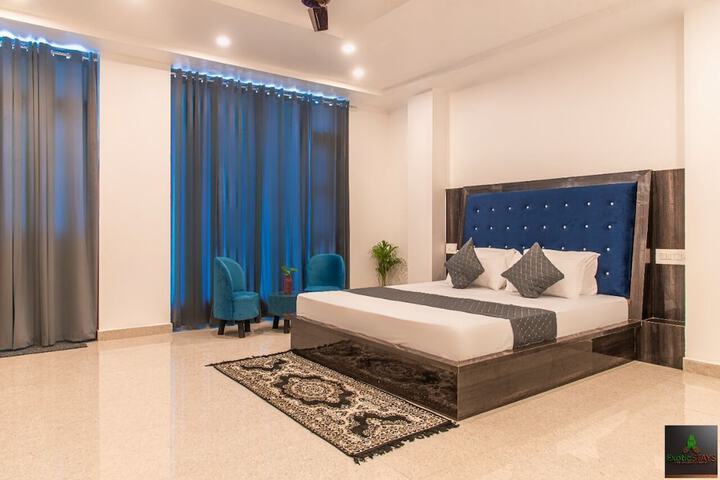 Room 10 of 53