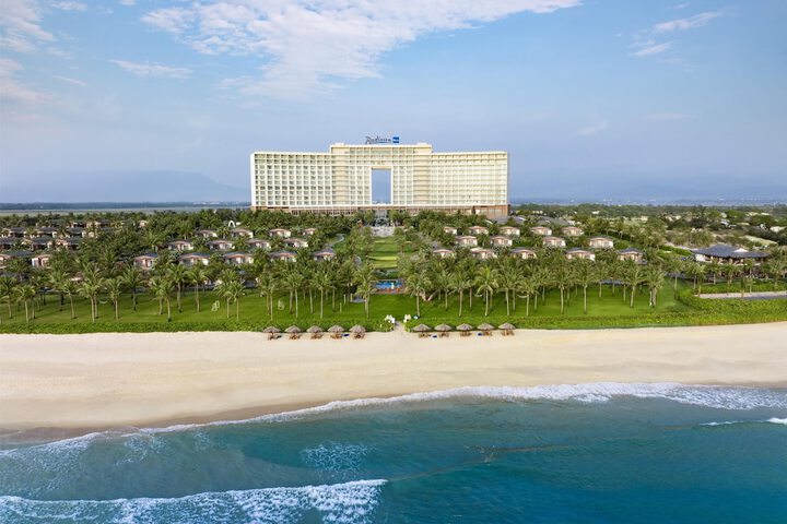 Hotel 182 of 197
