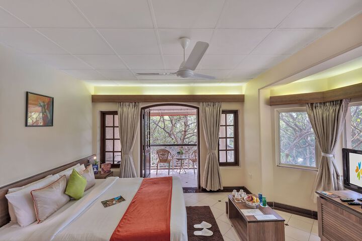 Room 8 of 35
