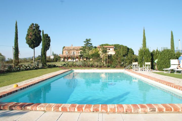 Pools & Facilities