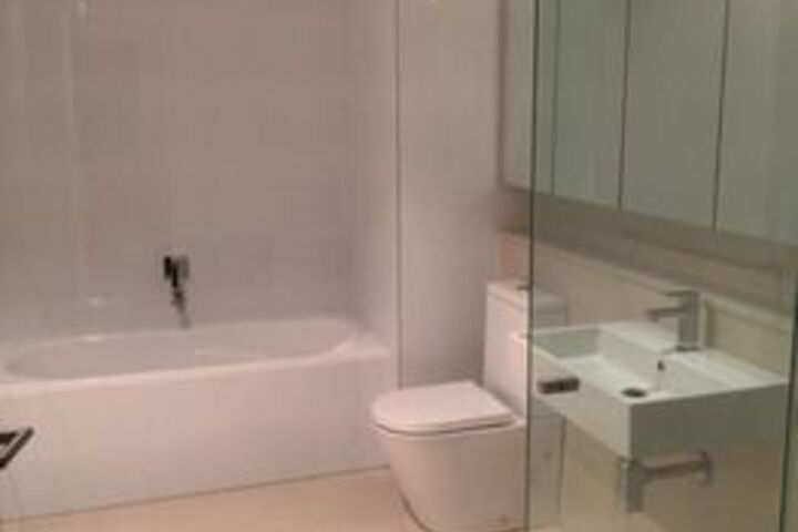 Room 5 of 28