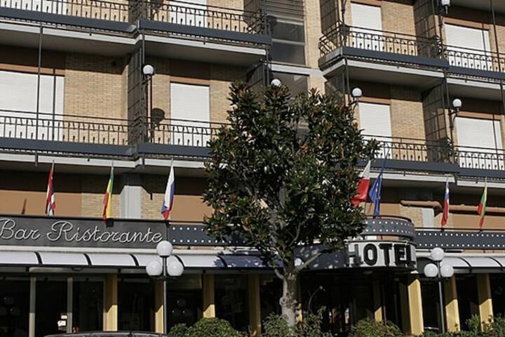Hotel 25 of 25