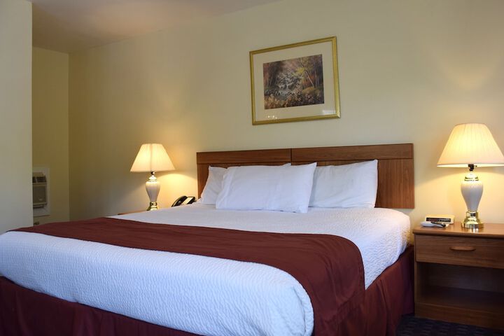 Room 4 of 30