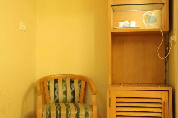 Room 7 of 26