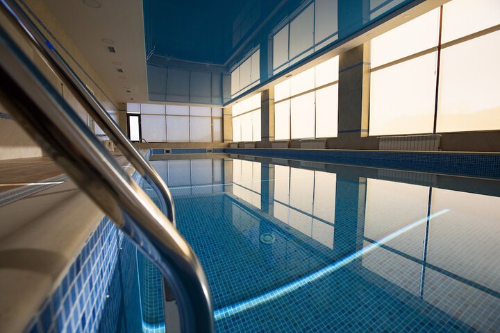 Pool 30 of 63