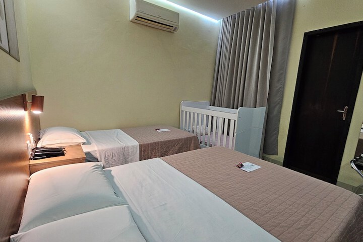 Room 20 of 62