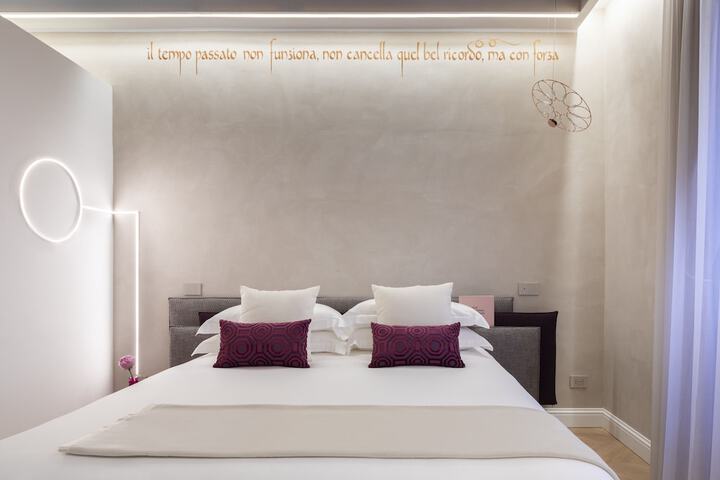 Room 18 of 90