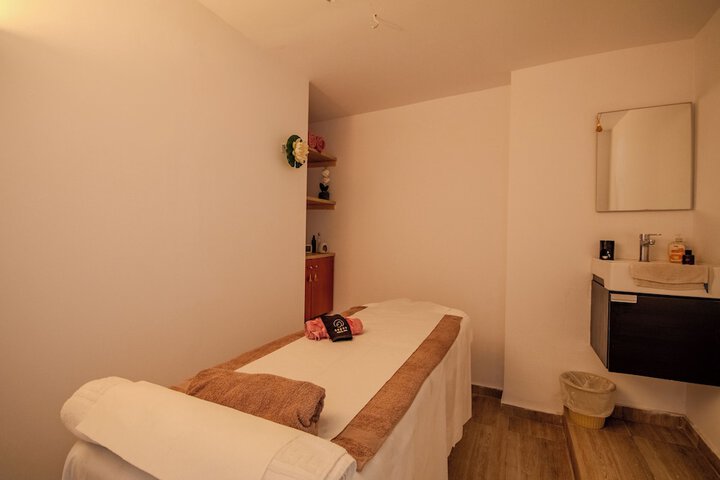 Spa 28 of 60