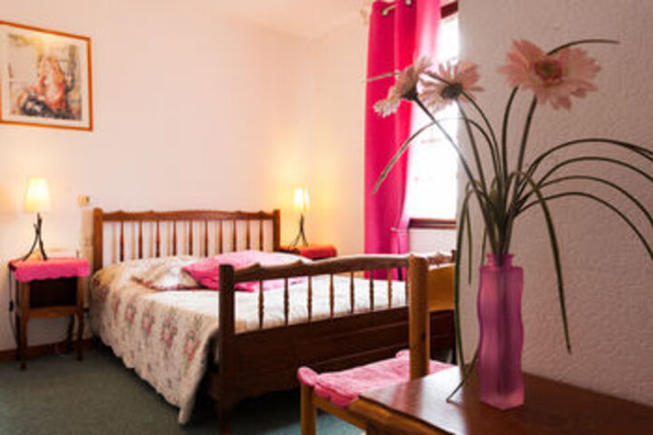 Room 6 of 22