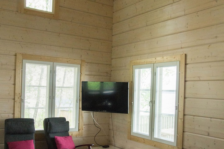 Room 8 of 63
