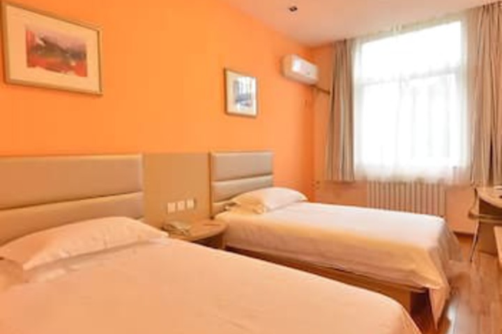 Room 7 of 7