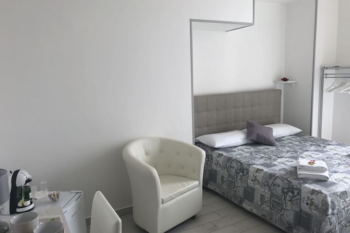 Room 6 of 41