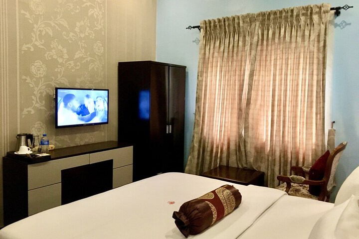 Room 12 of 55