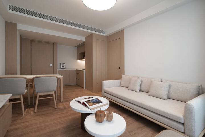 Room 21 of 41