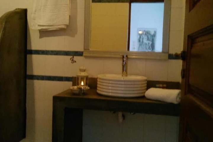 Room 47 of 65