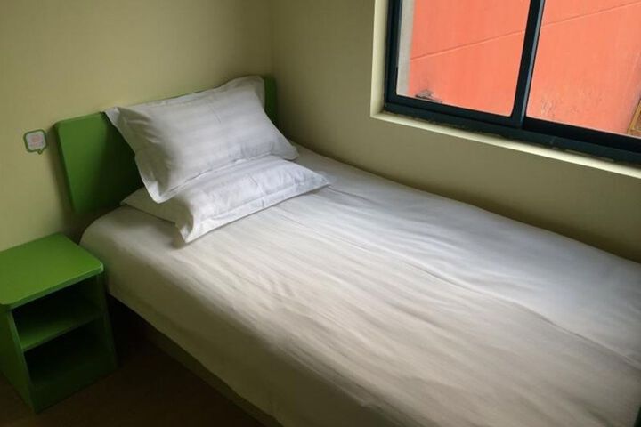 Room 20 of 54