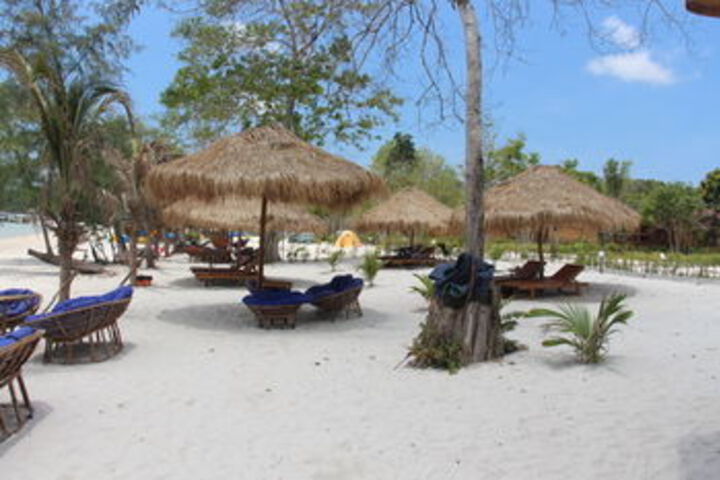Beach 20 of 64