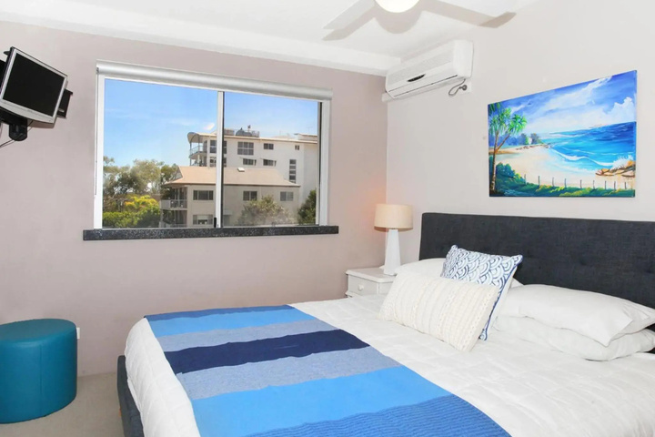 Room 4 of 21