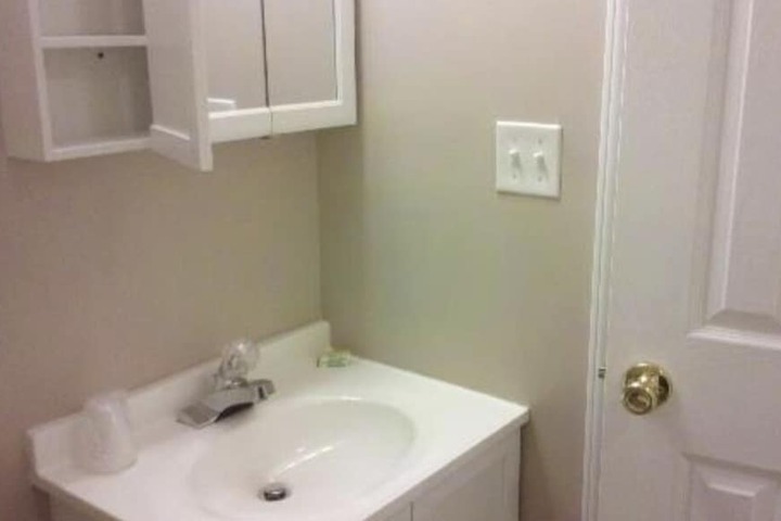 Room 6 of 7