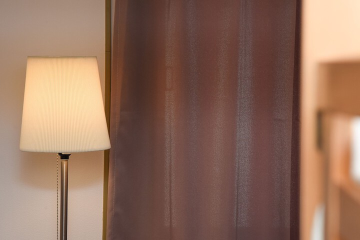 Room 5 of 17