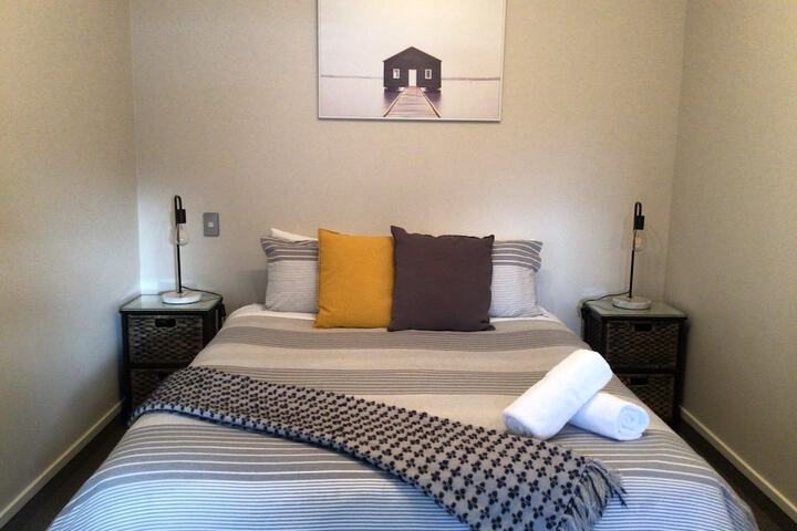 Room 12 of 42