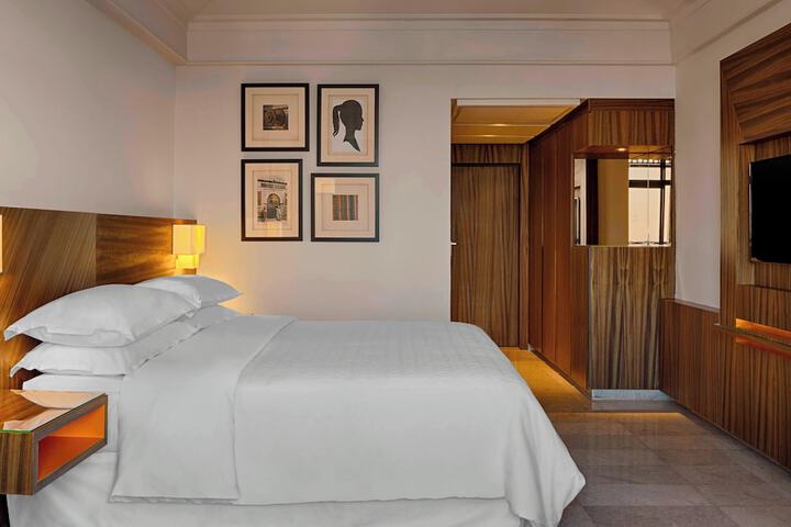 Room 10 of 58