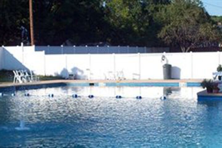 Pool 21 of 24