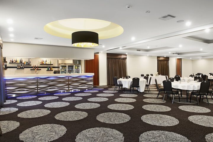 Ballroom/Hall 63 of 67