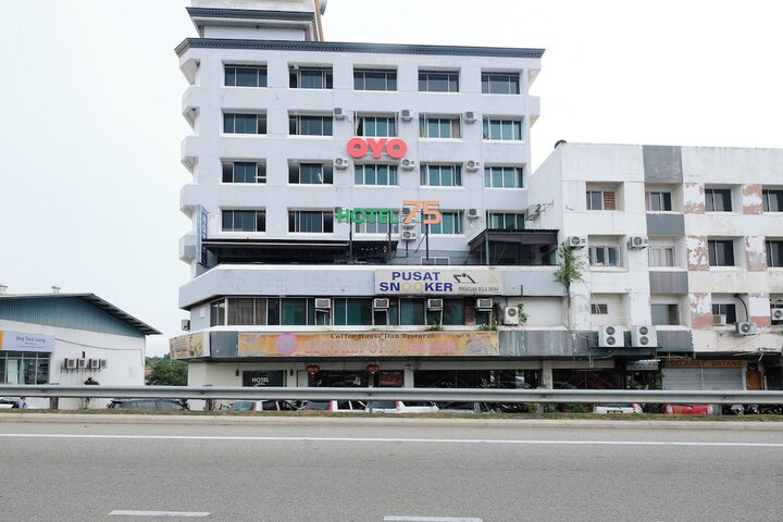 Hotel O 75