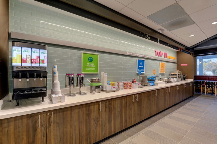 Breakfast area