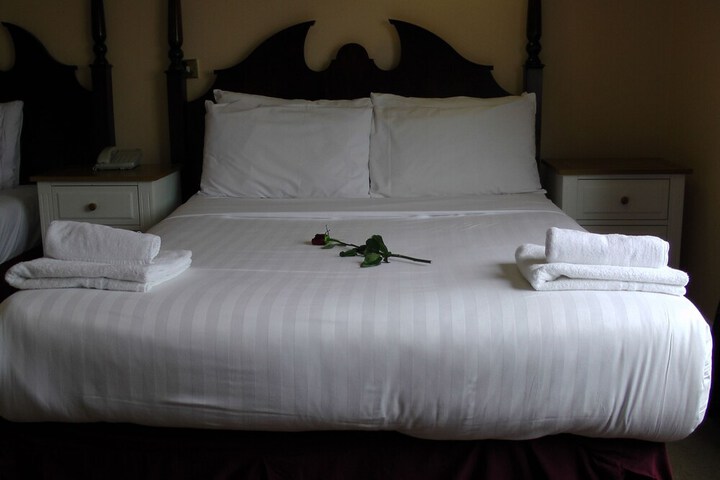 Room 4 of 29