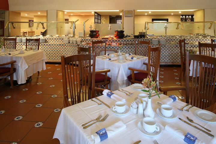 Dining Photos