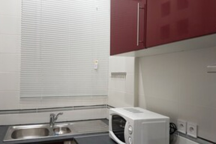 Room 12 of 21