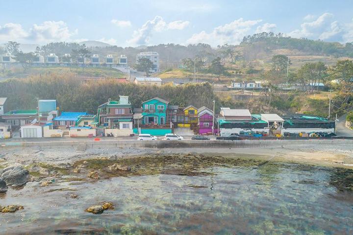 General 2 of 12