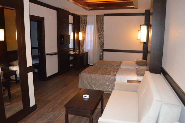 Room 14 of 55
