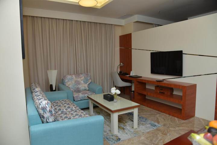 Room 21 of 48
