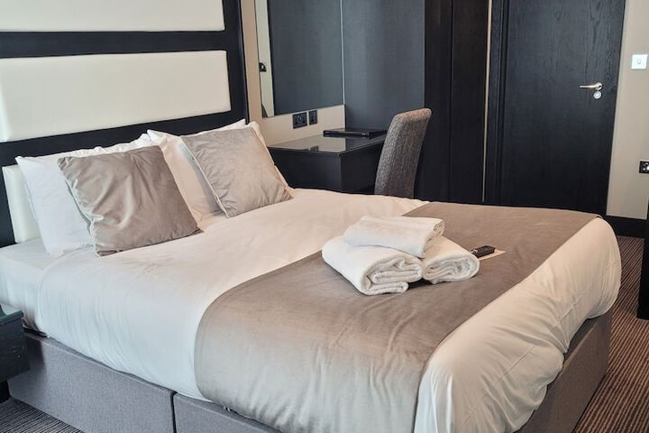 Room 36 of 90