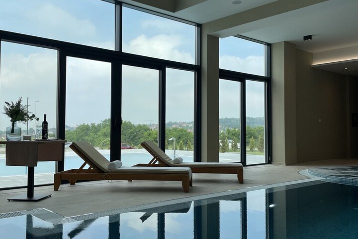 Pool 16 of 27