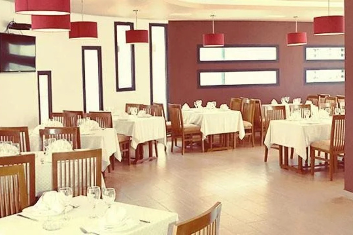Dining 11 of 11