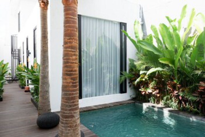 RedDoorz at Jalan Raya Semat Canggu
