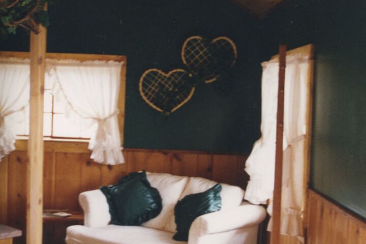 Room 3 of 40