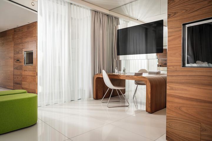 Room 37 of 101