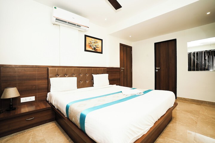 Room 18 of 48