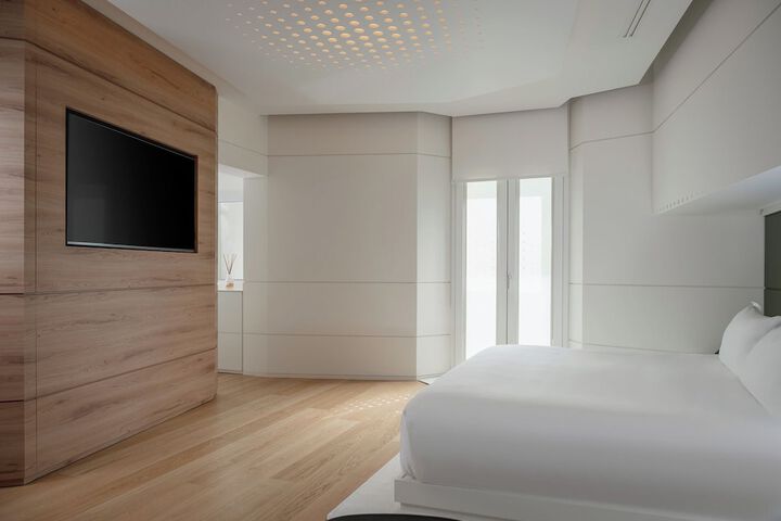 Room 25 of 85