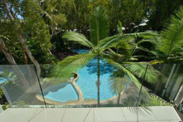 Terrace/Patio 6 of 32