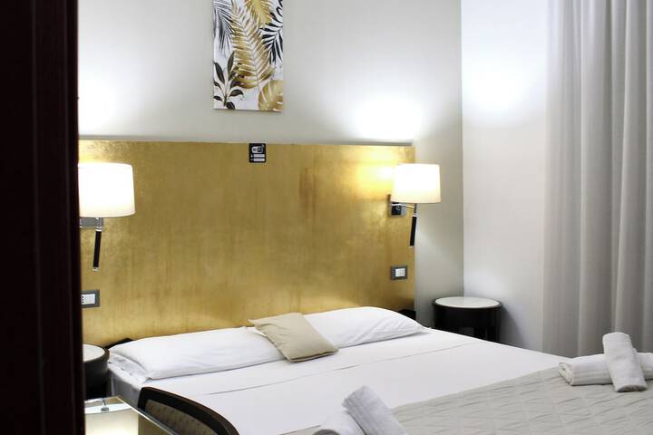 Room 44 of 63