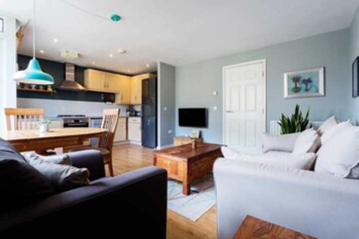 Stylish near Saint Martins
